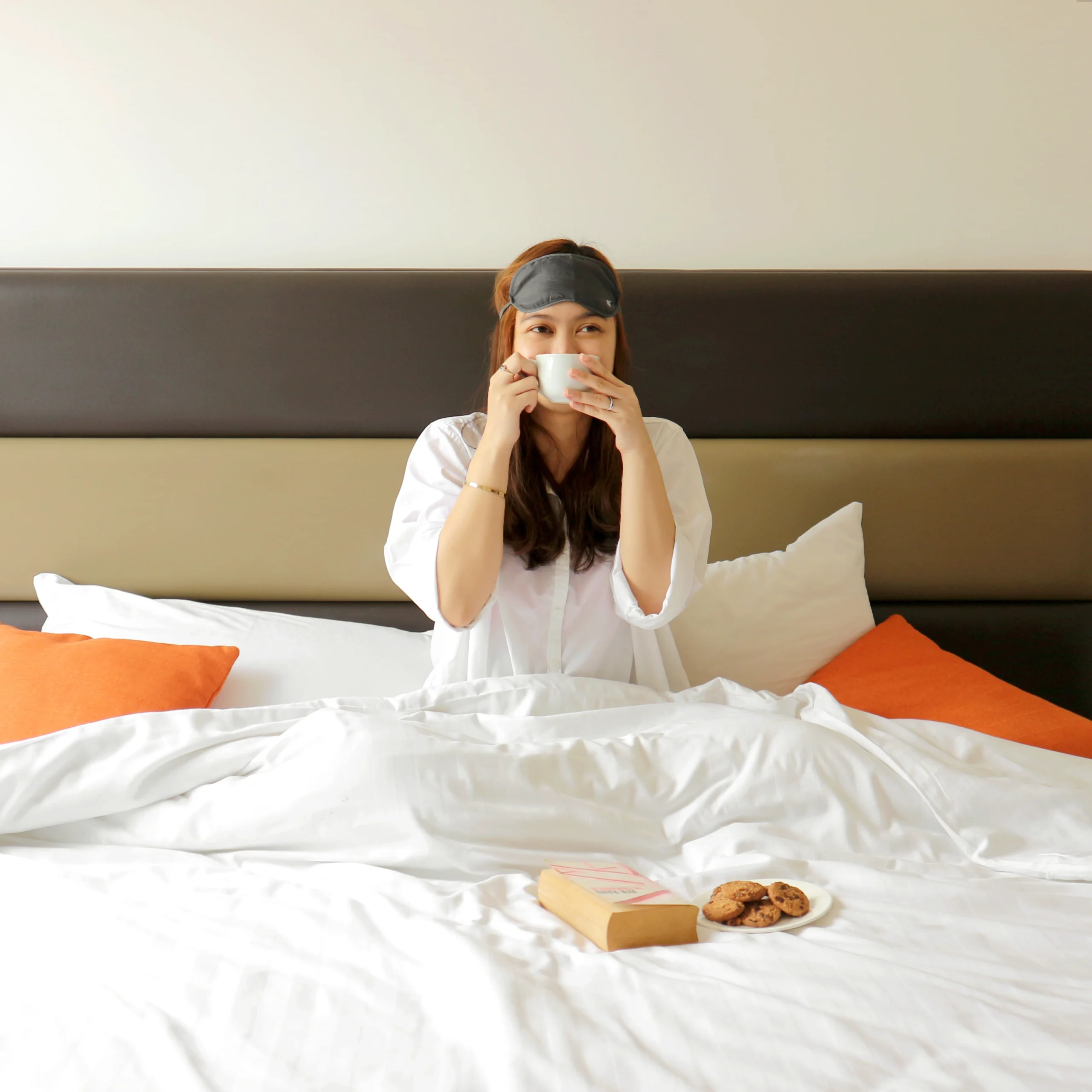The Ultimate Jet Lag Survival Kit: 5 Must Have Apps For Seamless Travel - jengqrl